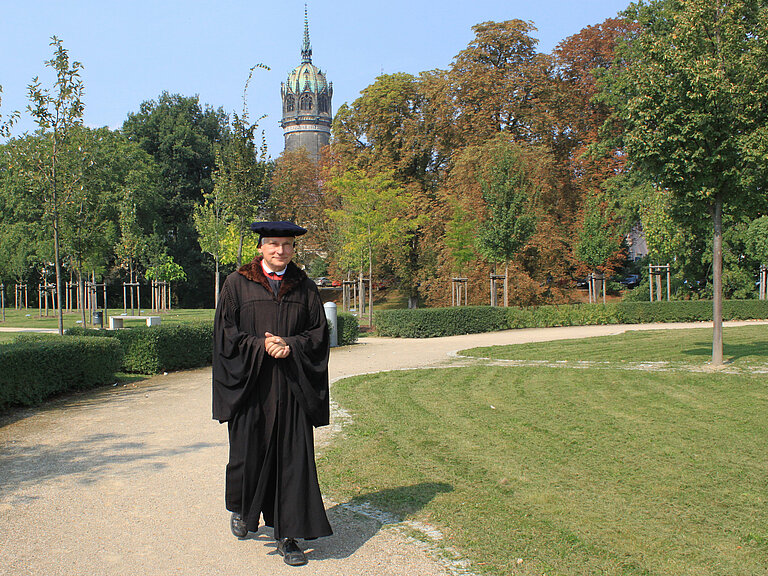 Luther im Luthergarten in Wittenberg