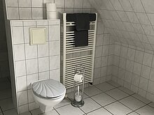 Bad mit Toilette