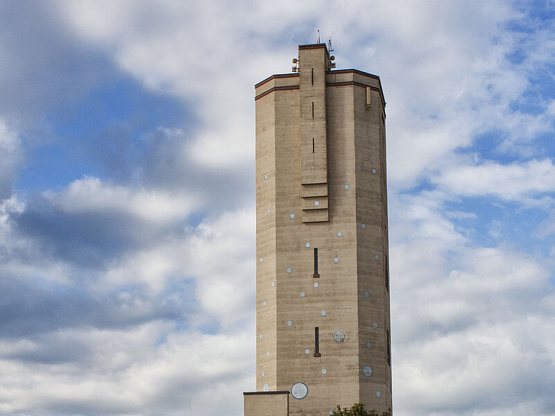 Wasserturm in voller Größe.