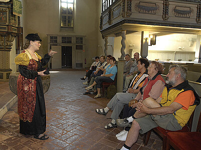 Während der Stadtführung gibt es auch einen Zwischenstopp in der St. MarienKirche