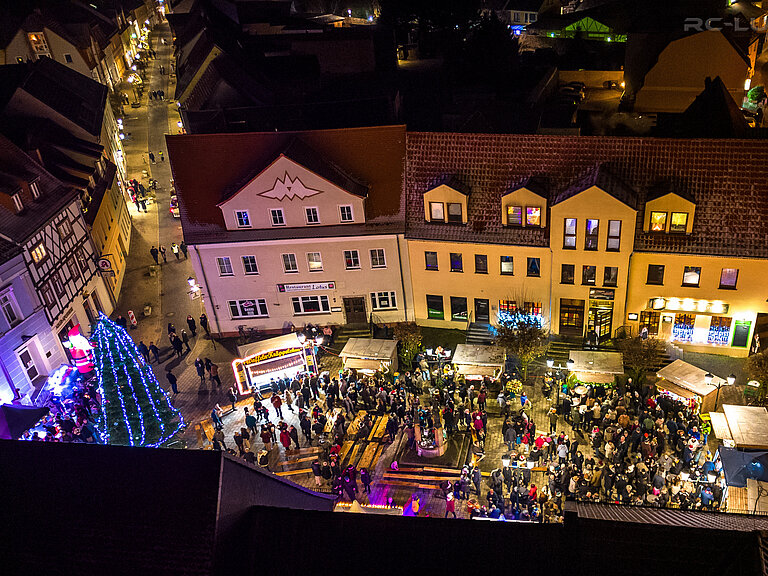 Weihnachtsmarkt auf dem Marktplatz