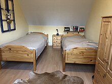 Schlafzimmer mit 2 Einzelbetten