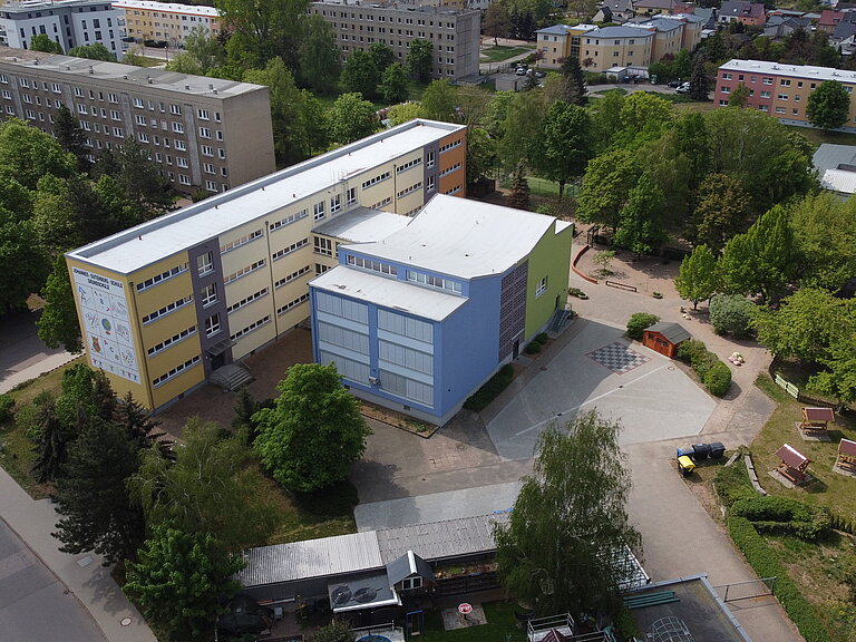 Luftaufnahme Grundschule Gräfenhainichen