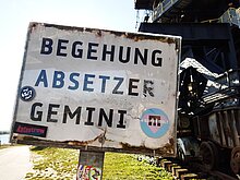 Hinweisschild mit der Aufschrift: Begehung Absetzer Gemini